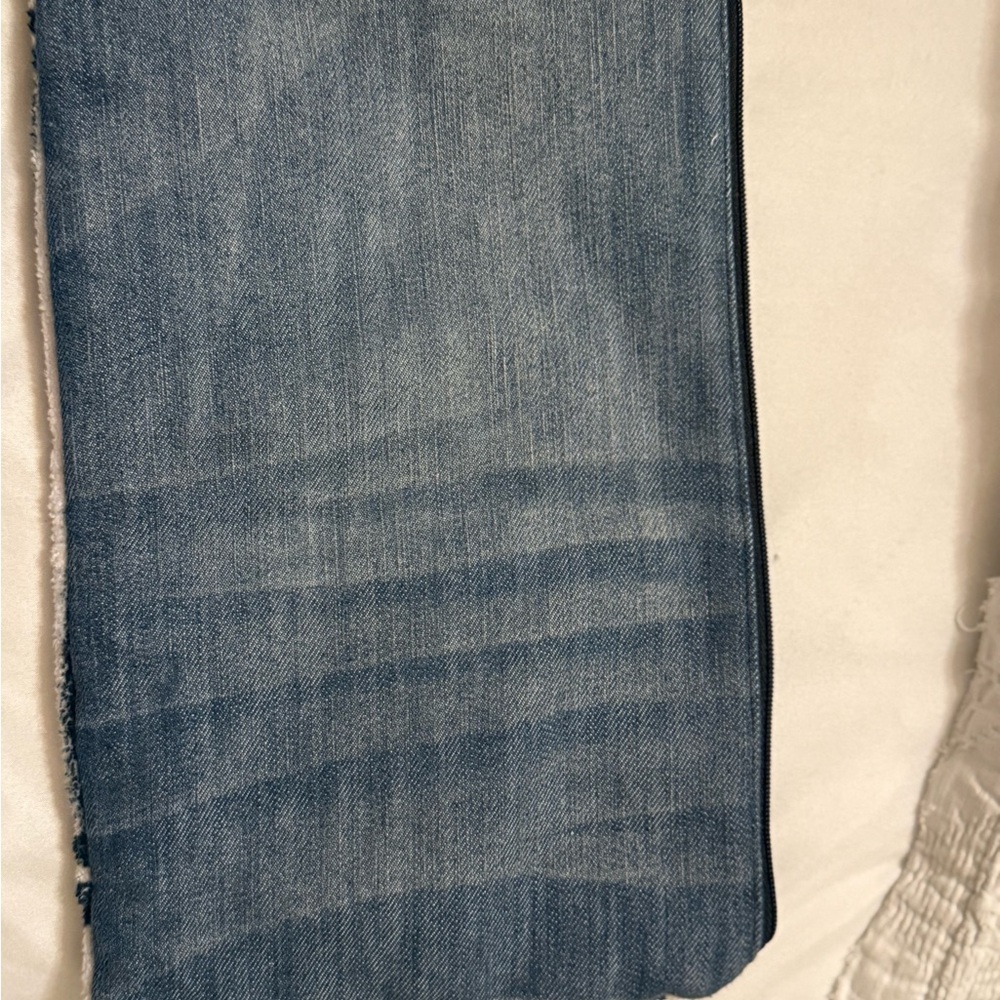 Black and White Striped Clutch - Picture 2 of 2